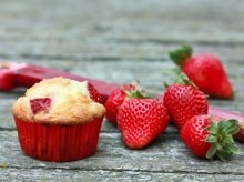 strawberry-rhubarb-muffins.jpg