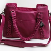 Clover Fuchsia strap 400
