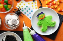 Rice Krispies Halloween Treats | ASpicyPerspective.com