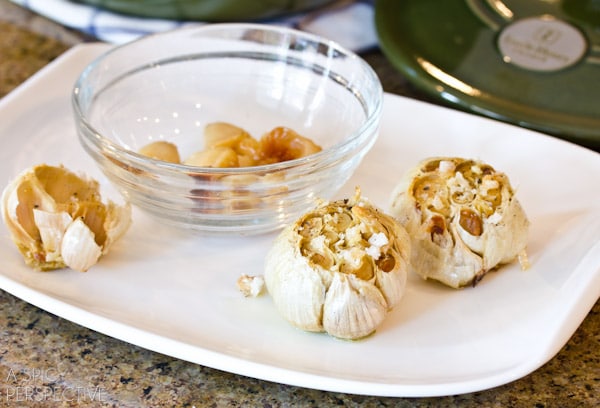 Oven Roasted Garlic | ASpicyPerspective.com #howto #diy #garlic