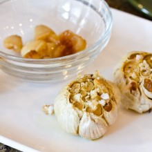How to Roast Garlic | ASpicyPerspective.com #howto #diy #garlic
