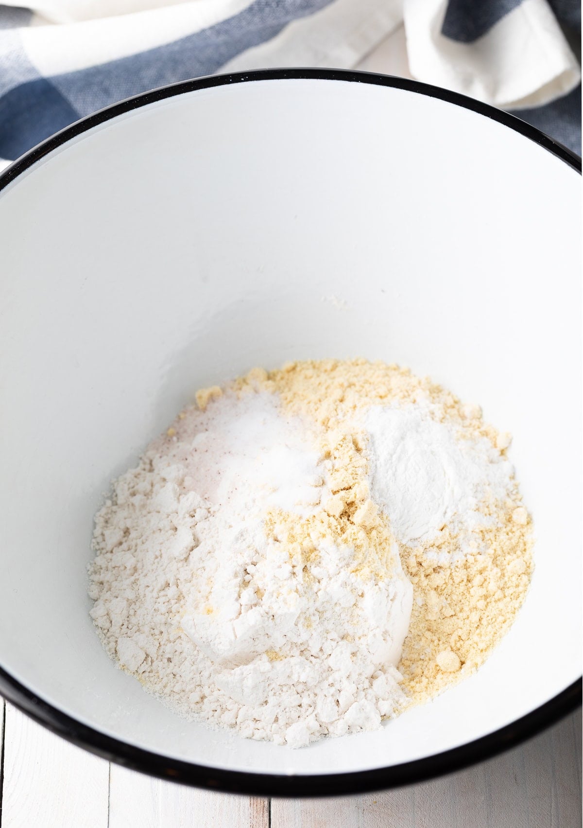 Dry ingredients in a bowl. 