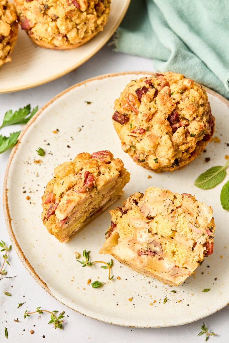 Stuffing Muffins  with Apple and Pancetta  - 39