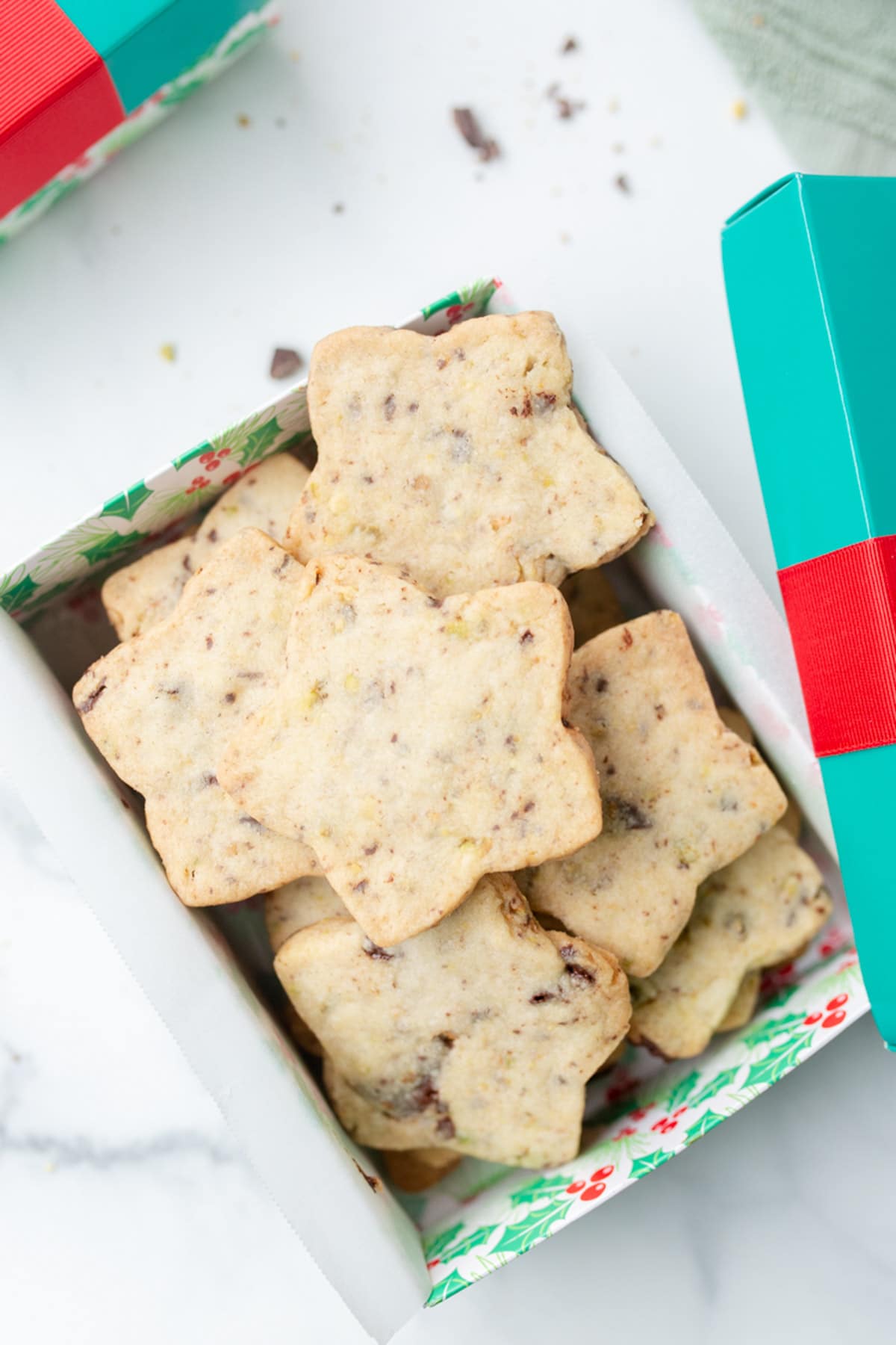 Crispy Pistachio Chocolate Shortbread Cookies Recipe #ASpicyPerspective #holidays #christmas