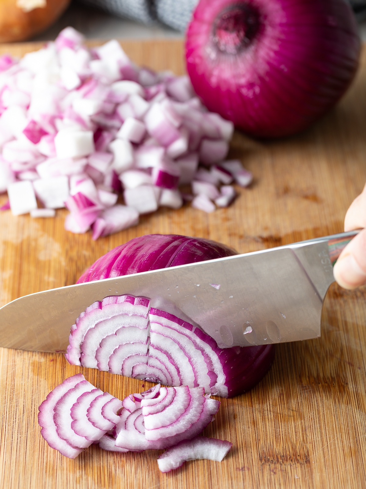 How to Chop and Slice an Onion