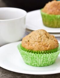 Applesauce Muffins with Fresh Pear #breakfast #muffins