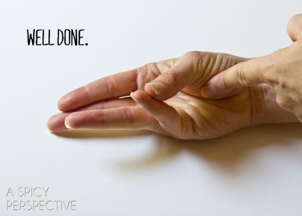 The Finger Test: Easy Way to Check the Internal Temperature | ASpicyPerspective.com #howto #meat #cookingtips