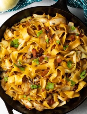 Haluski: Hungarian Cabbage and Noodles with Bacon! #holidays #pasta #bacon #spiritofnatale
