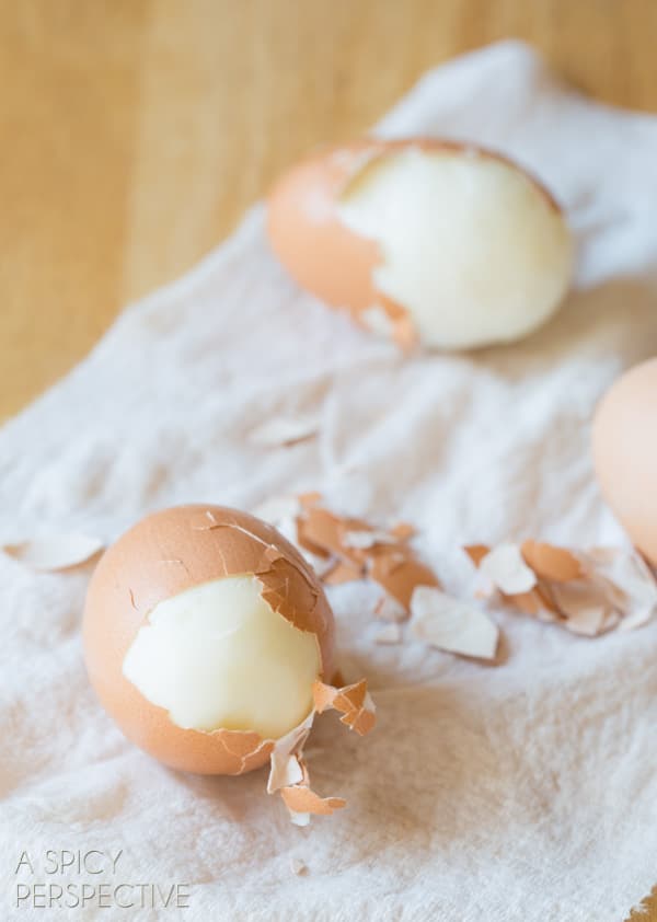 Peeling Hard Boiled Eggs