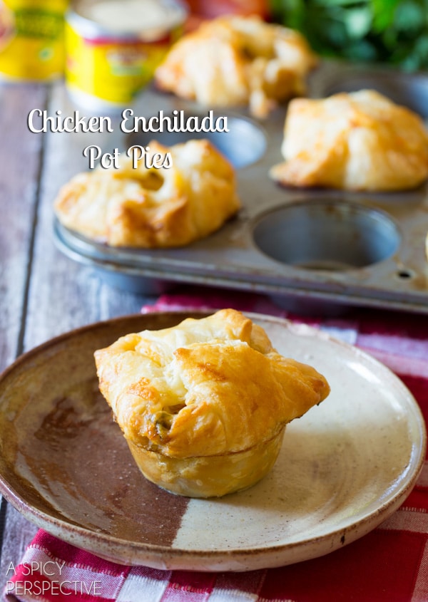 Chicken Enchilada Pot Pie Recipe #mexican #potpies #dinner