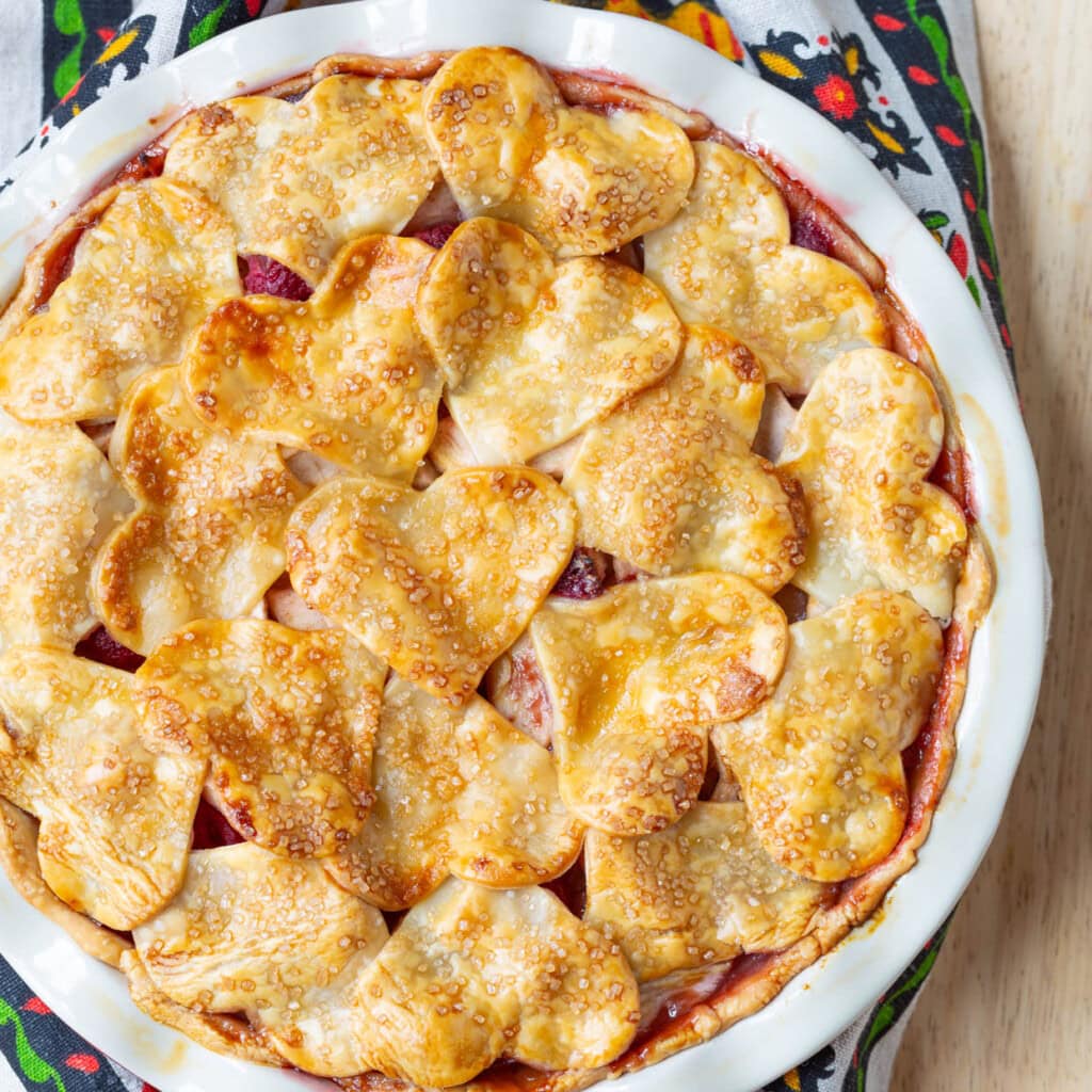 Raspberry Apple Pie - A Spicy Perspective
