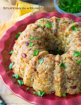 How to Prepare Stuffing in a Bundt Pan!! #thanksgiving #holiday #howto #bundt
