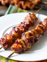 Juicy 5-Ingredient Chipotle BBQ Chicken Skewers #5ingredients #grilled #kebabs