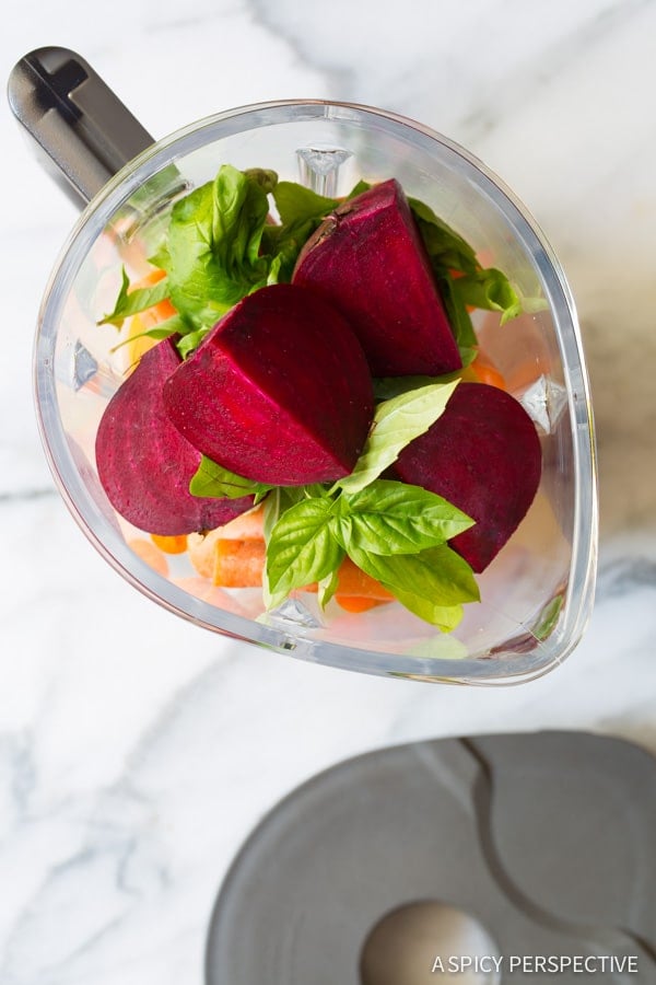 Ingredients for juice added into blender. 