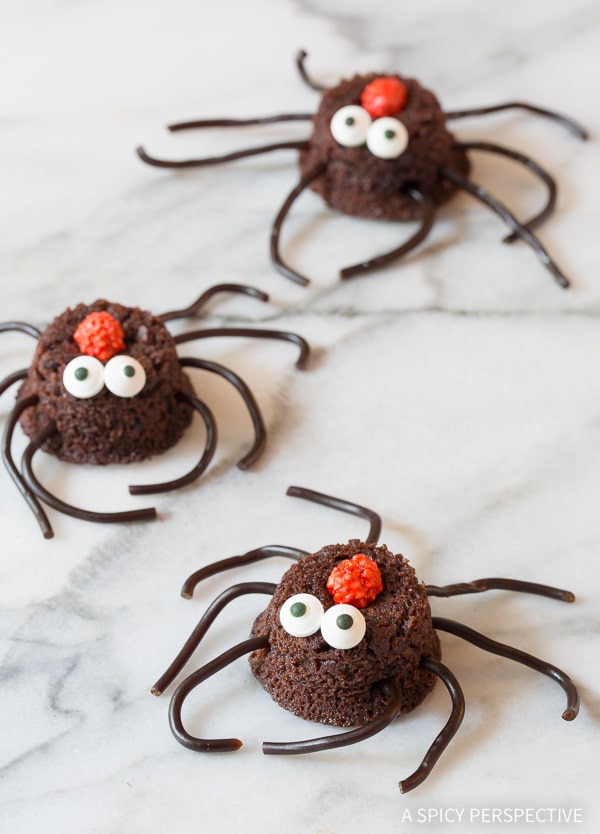 5 Easy Halloween Treats Made with Brownie Bites - 31