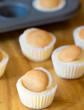 Mini Banana Cream Pie Recipe (Banana Pudding Tarts) on ASpicyPerspective.com