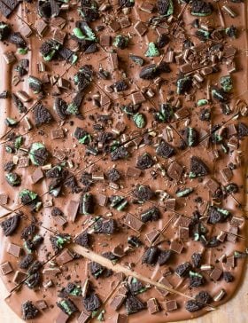 Mint Oreo Chocolate Bark Recipe on ASpicyPerspective.com #christmas