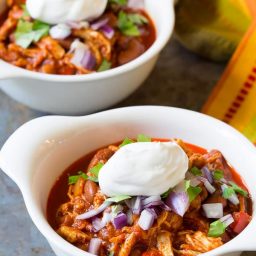 Our Best Healthy Slow Cooker Roasted Red Pepper Chicken Chili Recipe (Gluten Free & Dairy Free) | ASpicyPerpective.com