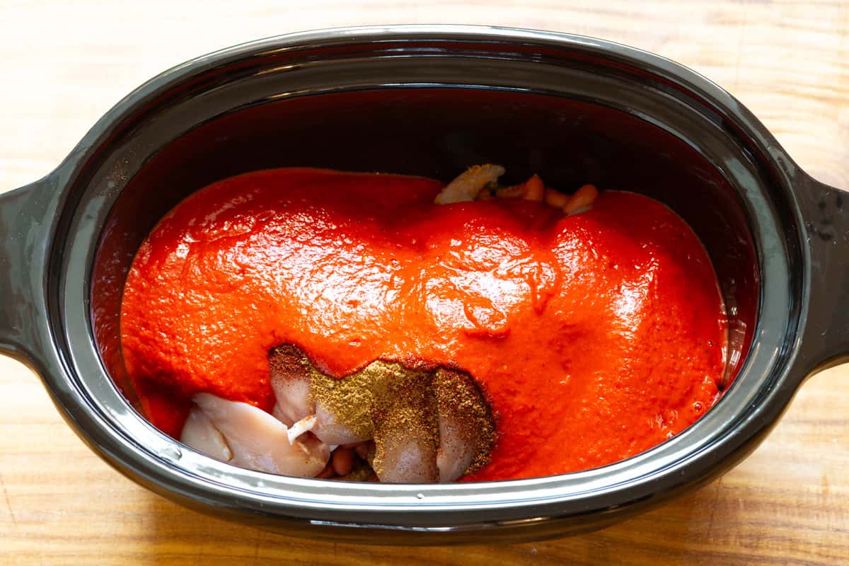 pureed roasted red peppers added to crock pot