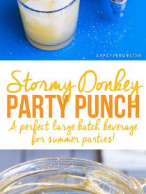Sparkling Stormy Donkey Party Punch - Large Batch Cocktail for Summer Parties! |ASpicyPerspective.com