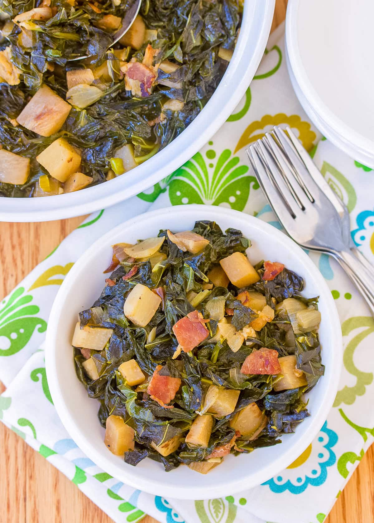 Perfect Southern Collard Greens Recipe (VIDEO) A Spicy Perspective