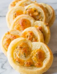 6-Ingredient Cheesy Garlic Herb Palmiers #holidays #appetizer #party