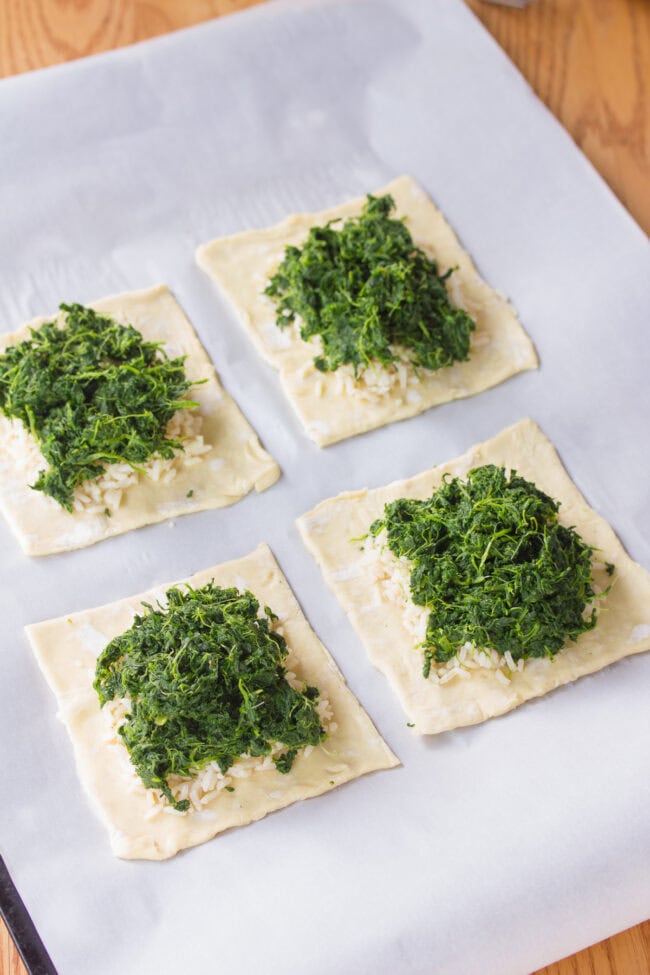 puff pastry with spinach layer
