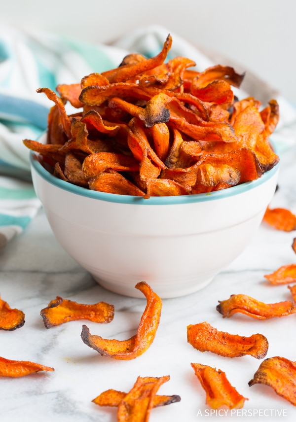 Healthy Baked Carrot Chips {A Spicy Perspective}