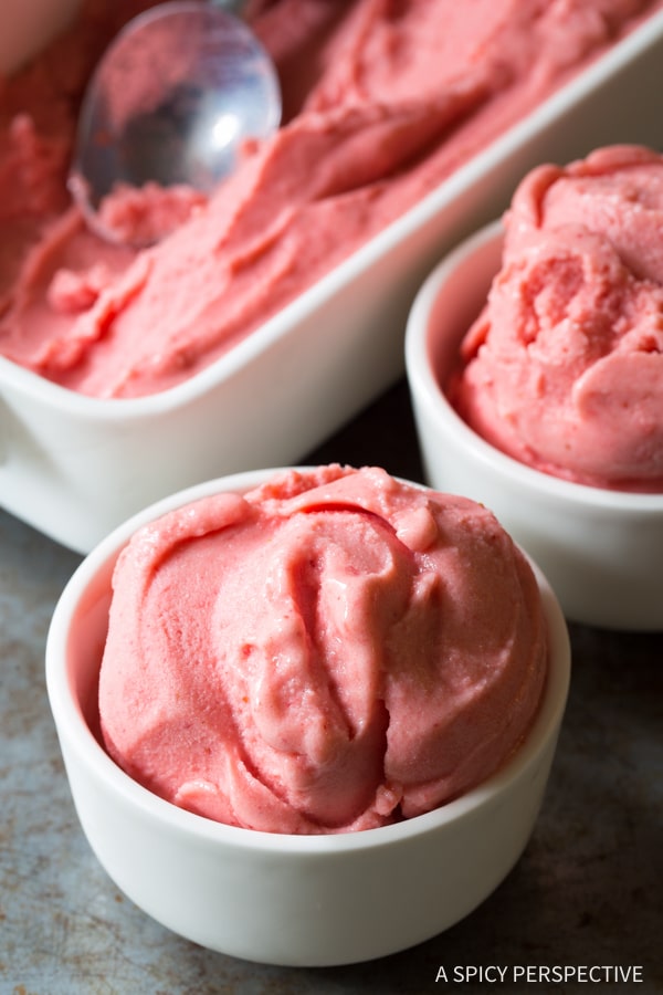 Love this! Healthy 5-Minute Strawberry Pineapple Sherbet Recipe