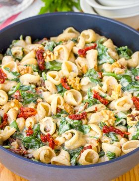 One-Pot Spinach Ricotta Pasta Recipe