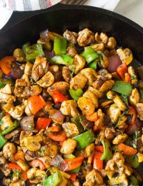 Croatian Chicken Mushroom Pepper Skillet Recipe