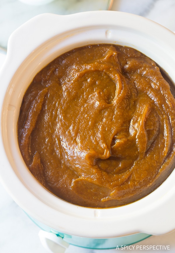 The Best Slow Cooker Pumpkin Butter Recipe for the Holidays!