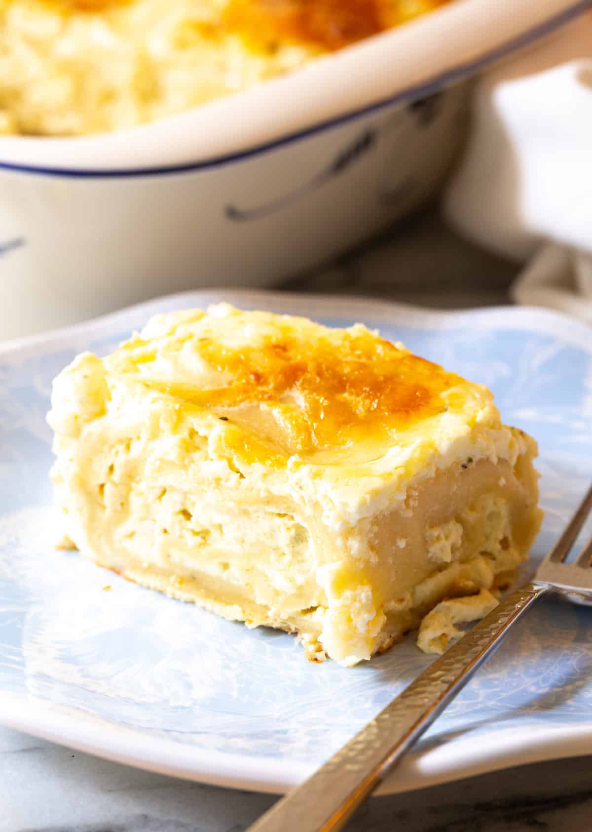 Croatian strukli recipe on blue plate