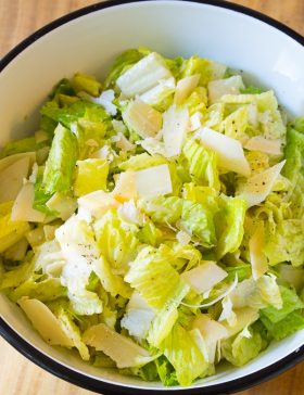 Lieutenant Dan's Steakhouse Salad Recipe