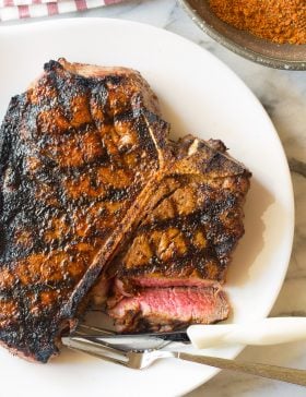 Best Homemade Steak Seasoning Recipe (Simple Steak Rub!)