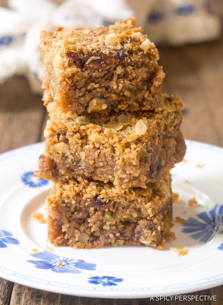Oat Breakfast Bars (Video) A Spicy Perspective