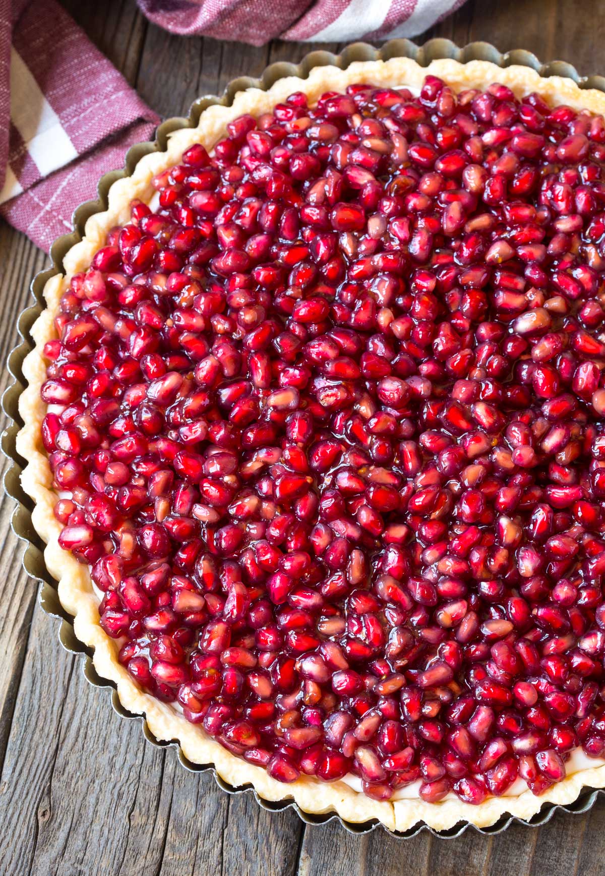 Perfect Pomegranate Cream Tart Recipe #ASpicyPerspective #holiday #pomegranaterecipe