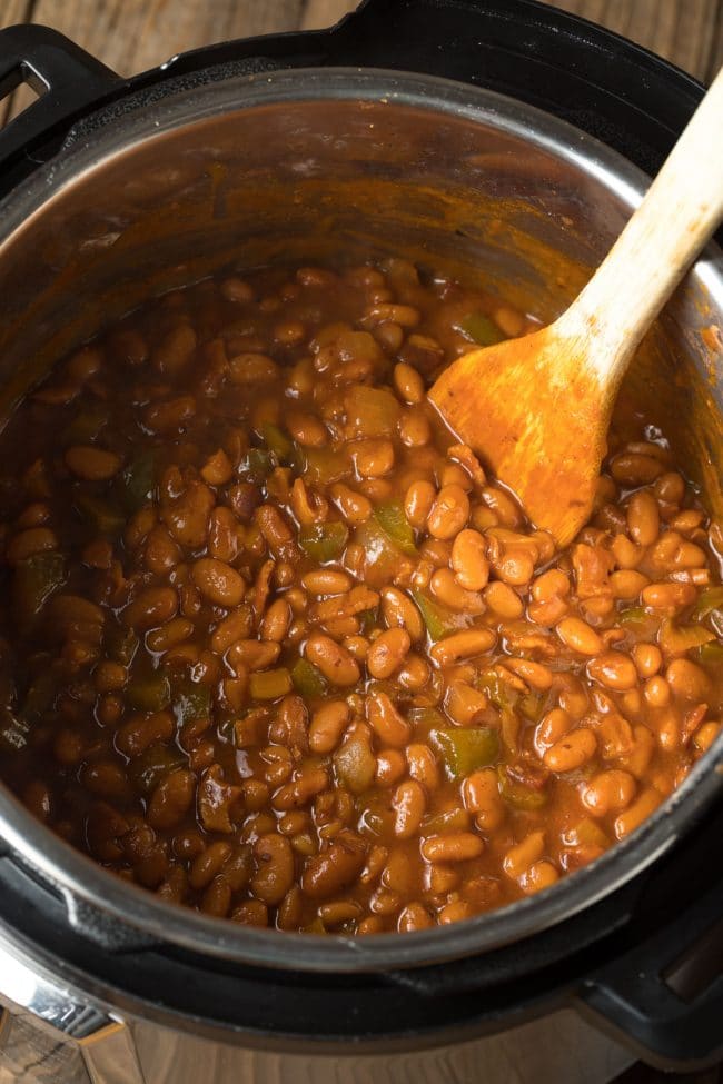 cooked baked beans in pressure cooker