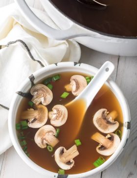 Japanese Clear Soup Recipe #ASpicyPerspective #hibachi #clearsoup #onionsoup