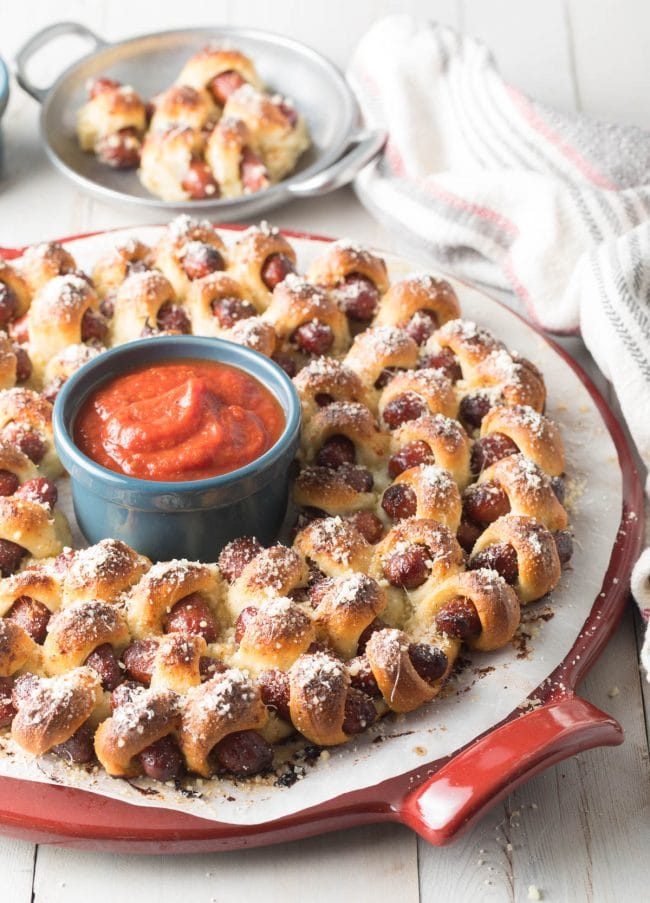 Pull Apart 5-Ingredient Sausage Roll Crazy Bread Recipe #ASpicyPerspective #bread #appetizer #snack