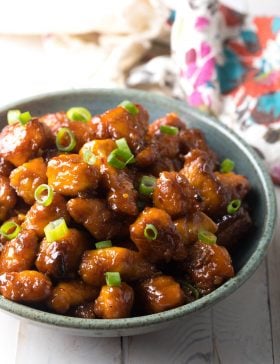 Paleo Firecracker Chicken Recipe #ASpicyPerspective #whole30 #paleo #stirfry #takeout