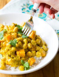 Easy Slow Cooker Chickpea Curry Recipe #ASpicyPerspective #SlowCooker #Crockpot #Chickpea #Curry #ChickpeaCurry #ChickpeaCurryRecipe #CrockpotCurry #IndianCurry #Indian #GlutenFree