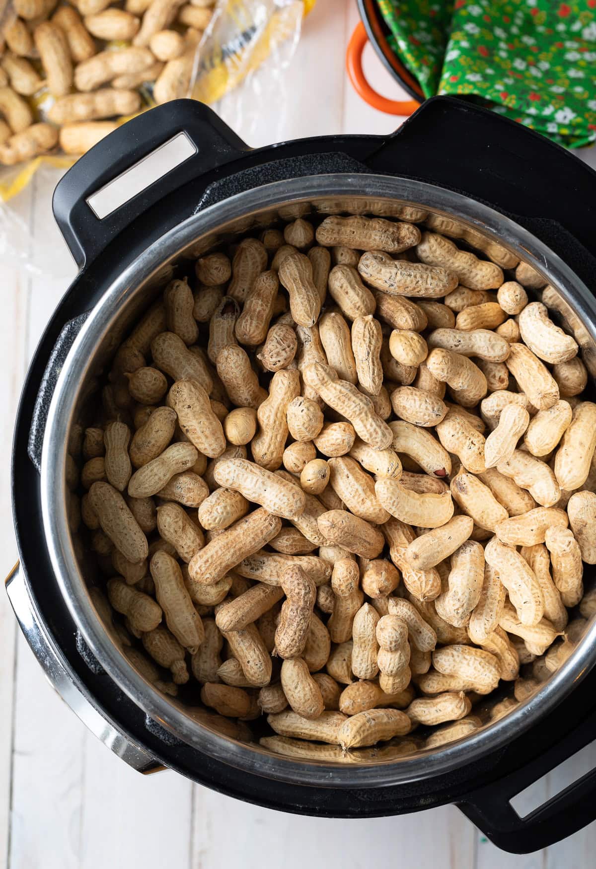 Cajun Boiled Peanuts Recipe - A Spicy Perspective