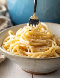 The Best Cacio e Pepe Recipe #ASpicyPerspective #cacio #pasta #parmesan #pecorino #pepper #italian #best #holiday #comfortfood #carbs