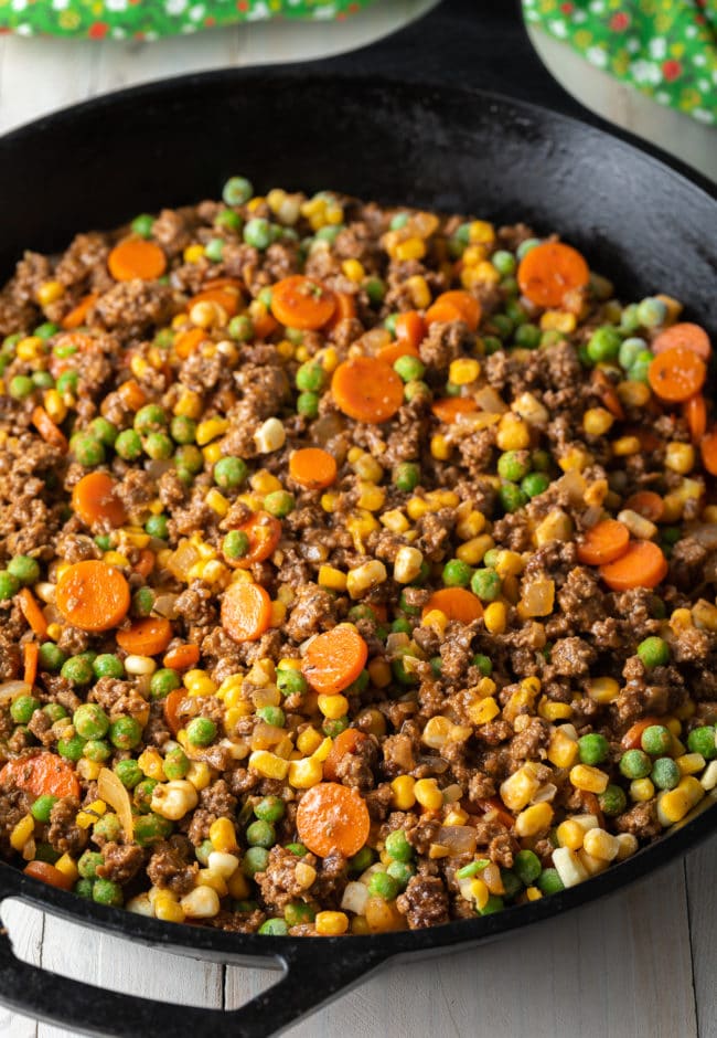 meat filling spread evenly in pan