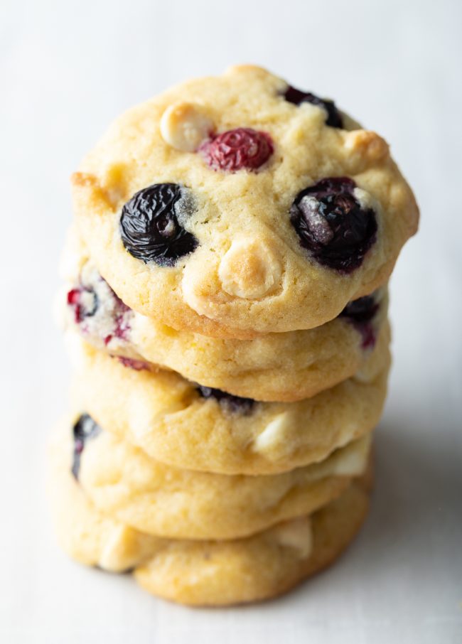 cookies with blueberries and white chocolate chips