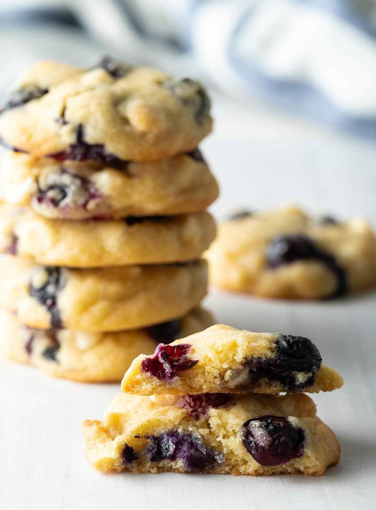 Blueberry White Chocolate Chip Cookies-image
