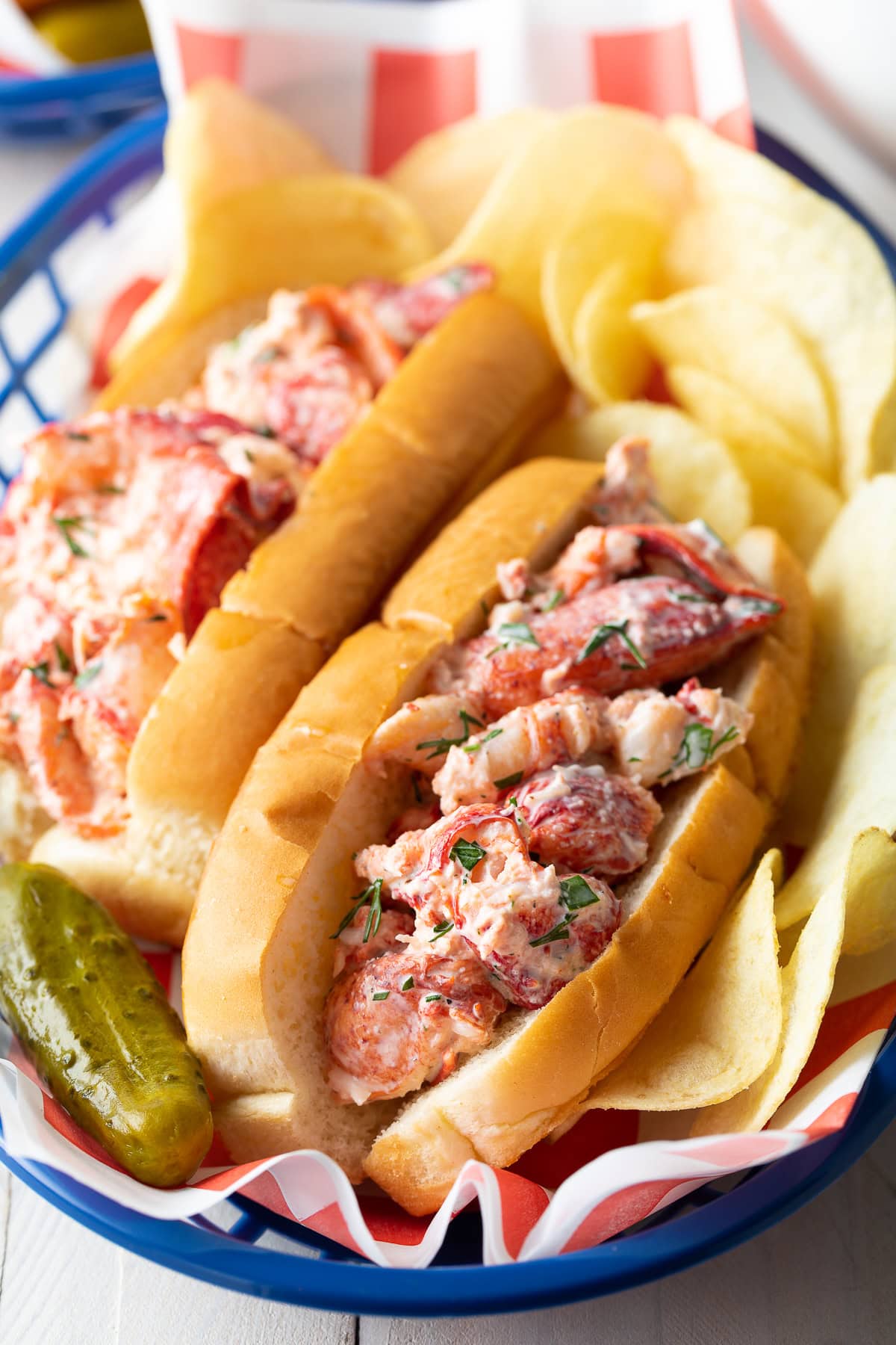 Best Maine Lobster Roll Recipe (Authentic) - A Spicy Perspective