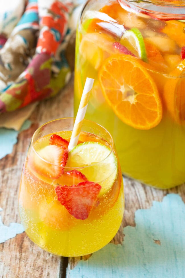 Sparkling White Sangria Recipe - 45