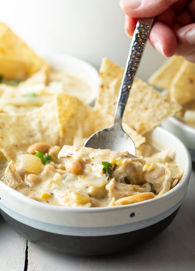 instant pot white chicken chili, slow cooker chicken chili, crockpot chicken chili